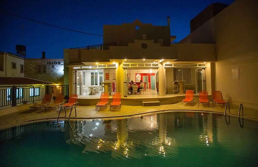 Malia Central Apartments Ngoại thất bức ảnh