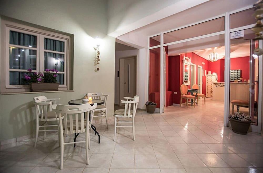 Malia Central Apartments Ngoại thất bức ảnh